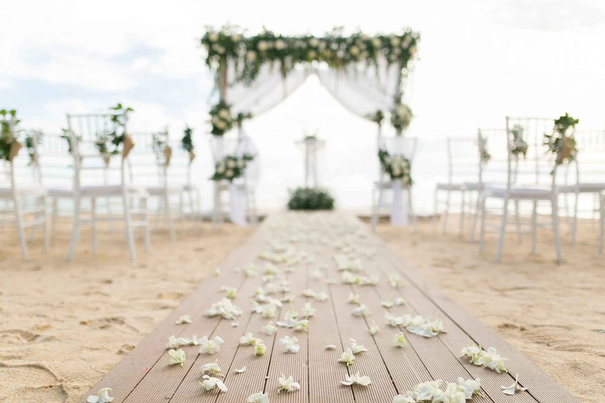 outdoor wedding backdrop